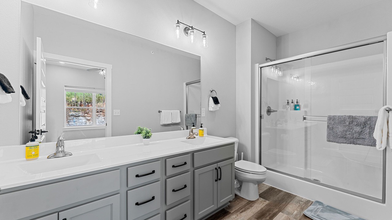 Photo of Bathroom in Indian Point