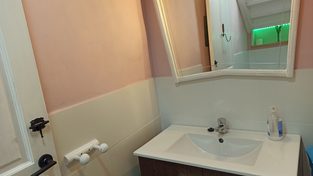 Photo of Bathroom in Iza