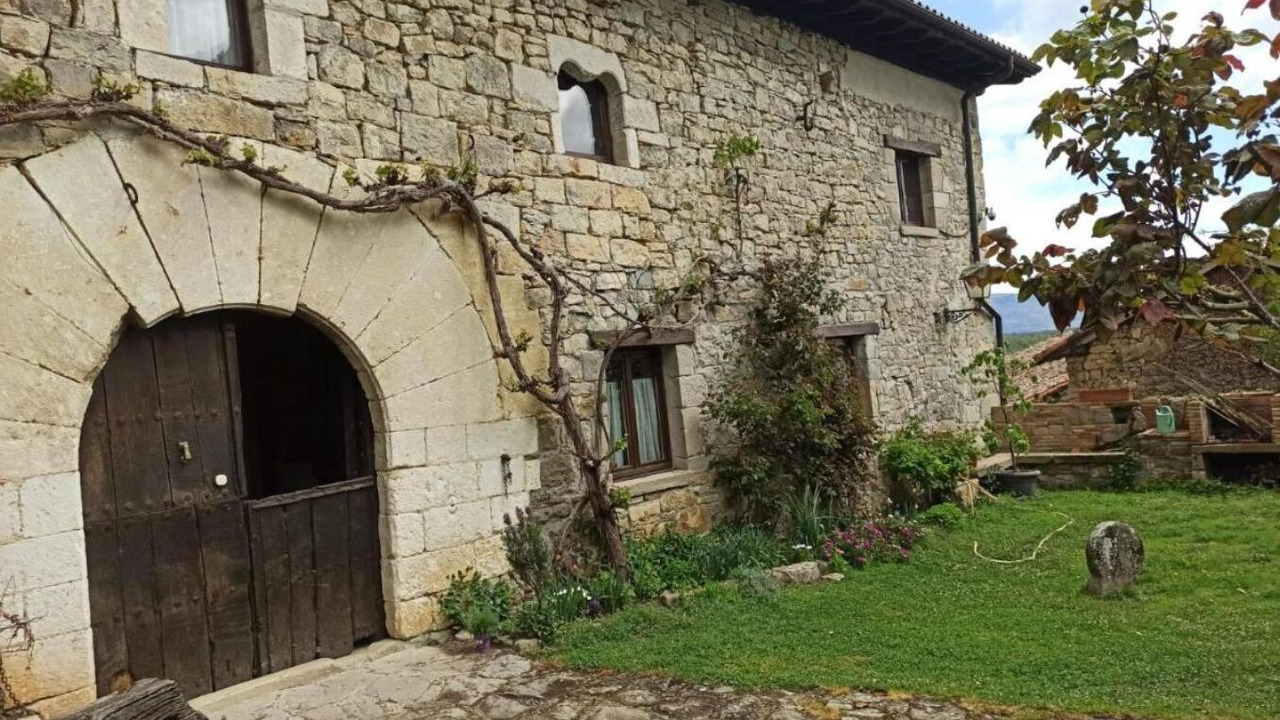 Photo of Outdoor in Iza