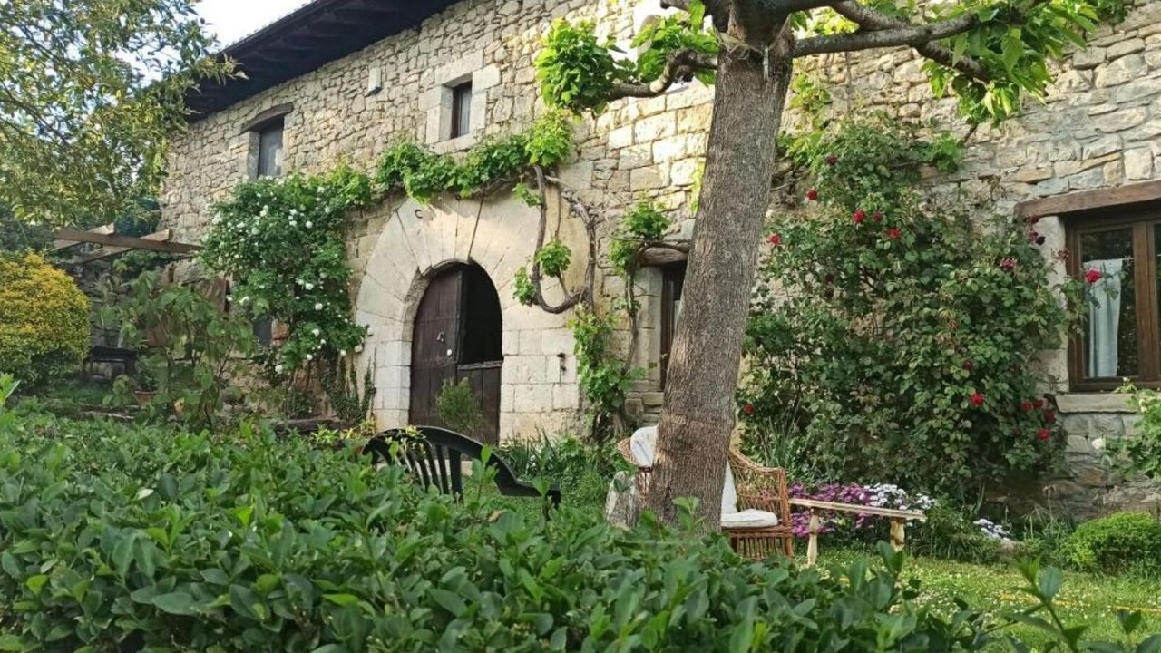 Photo of Outdoor in Iza