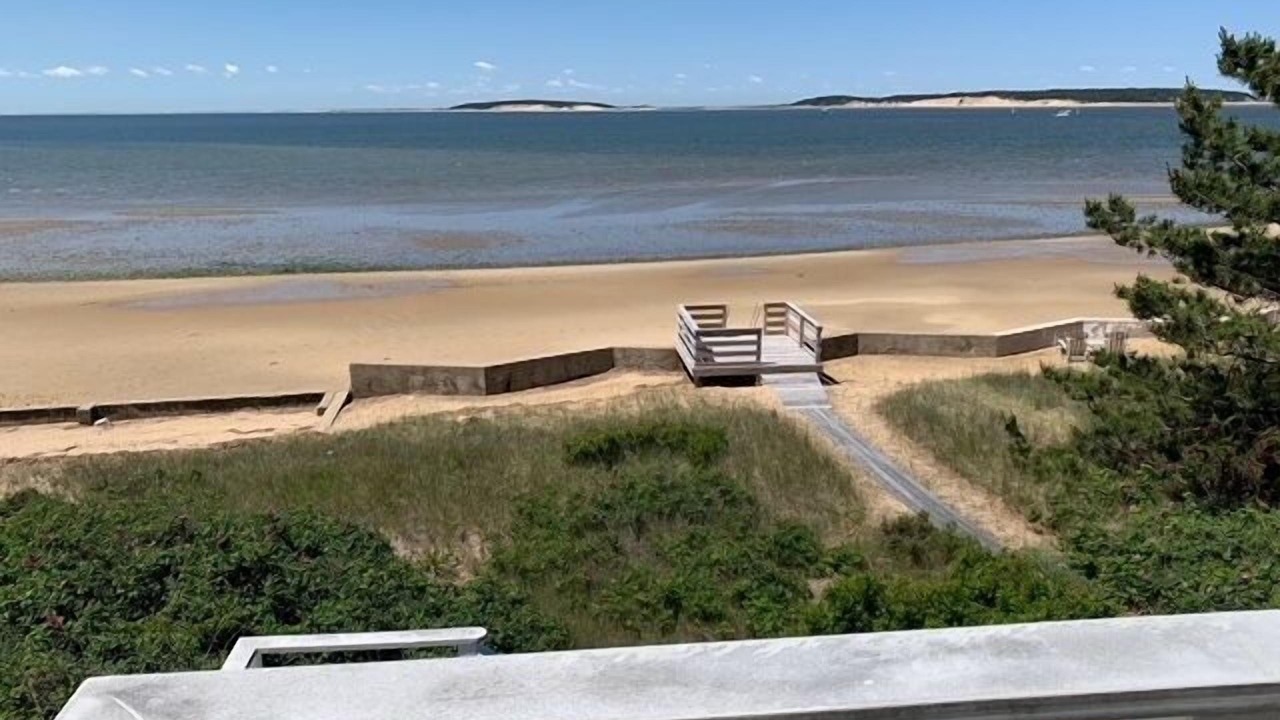 Photo of Outdoor in Indian Neck Heights