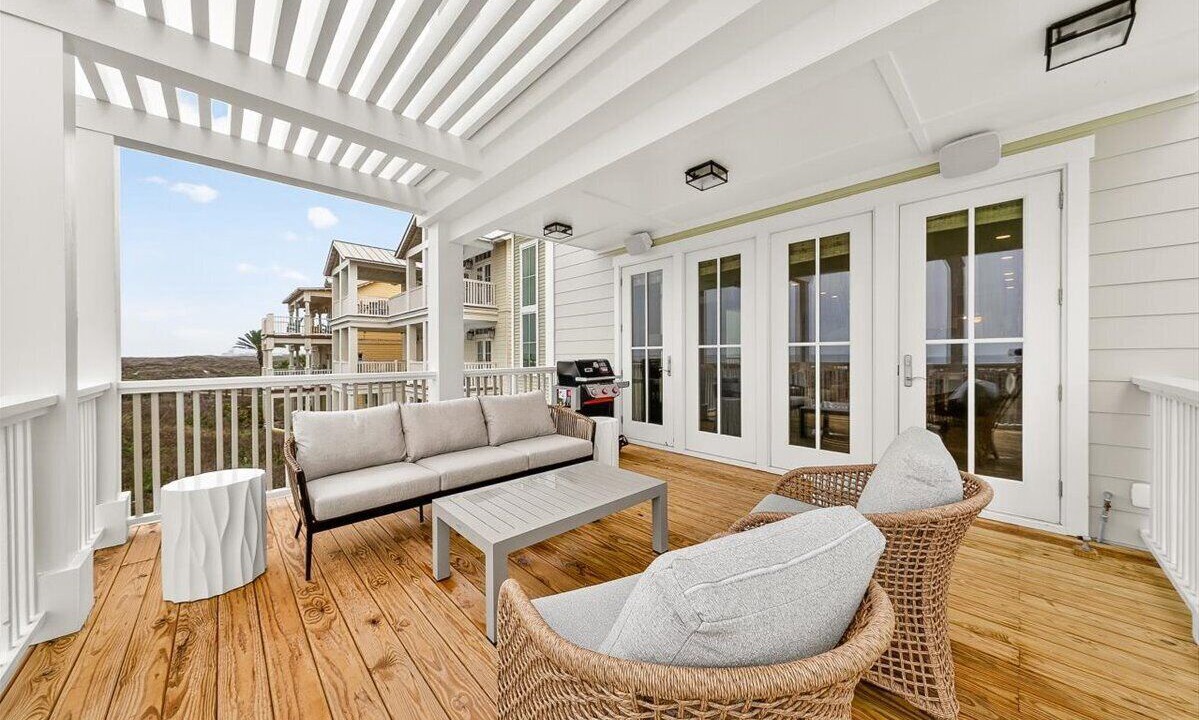 Photo of Patio Balcony in Cinnamon Shore