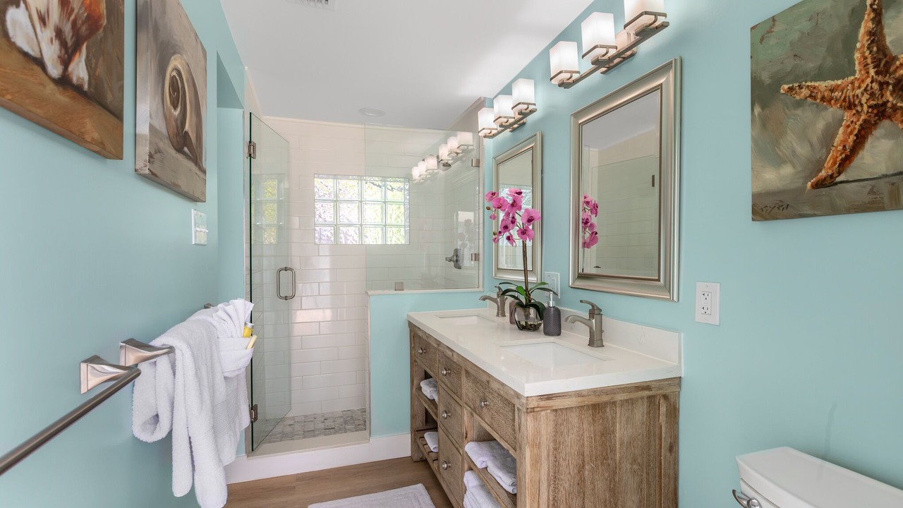 Photo of Bathroom in New Town
