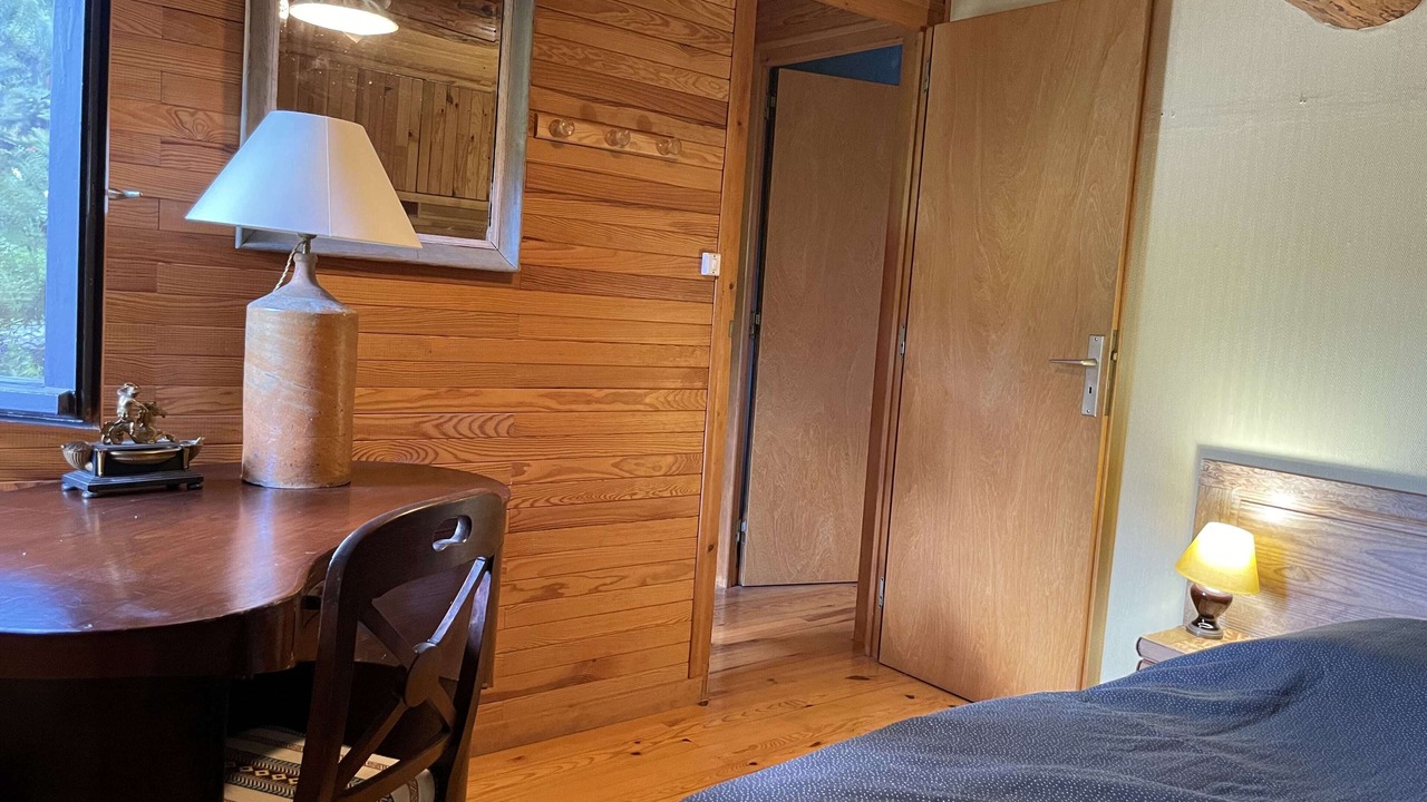Photo of Bedroom in Albiez-le-Vieux