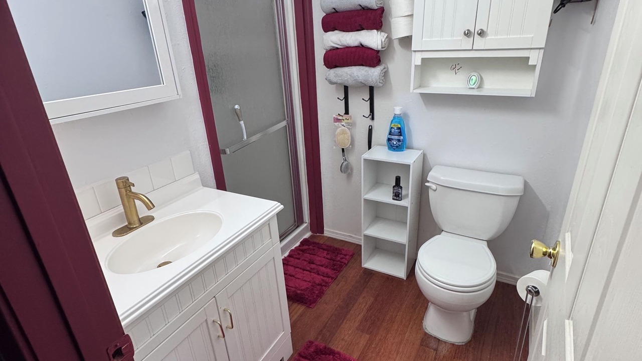 Photo of Bathroom in Paine Field-Lake Stickney