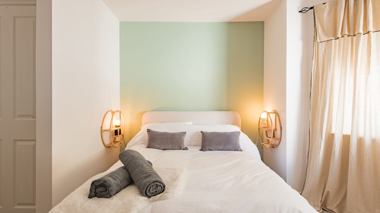 Photo of Bedroom in Folkestone