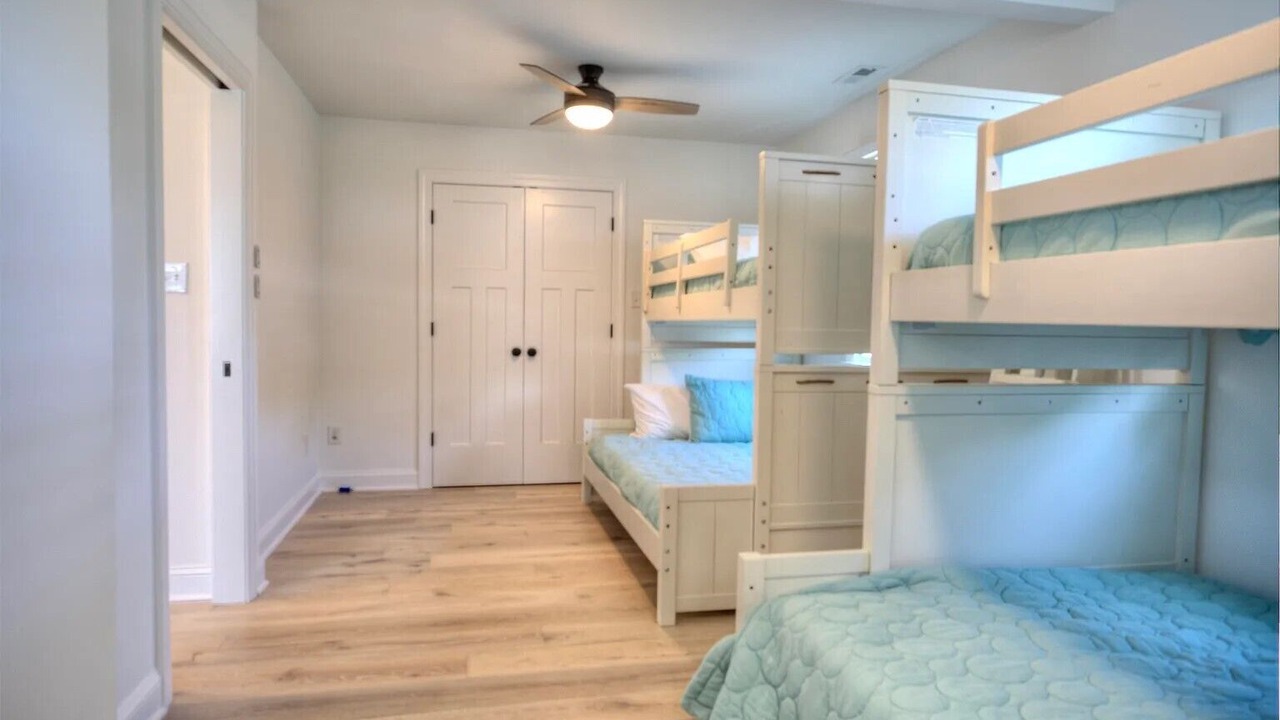 Photo of Bedroom in Cape May Court House