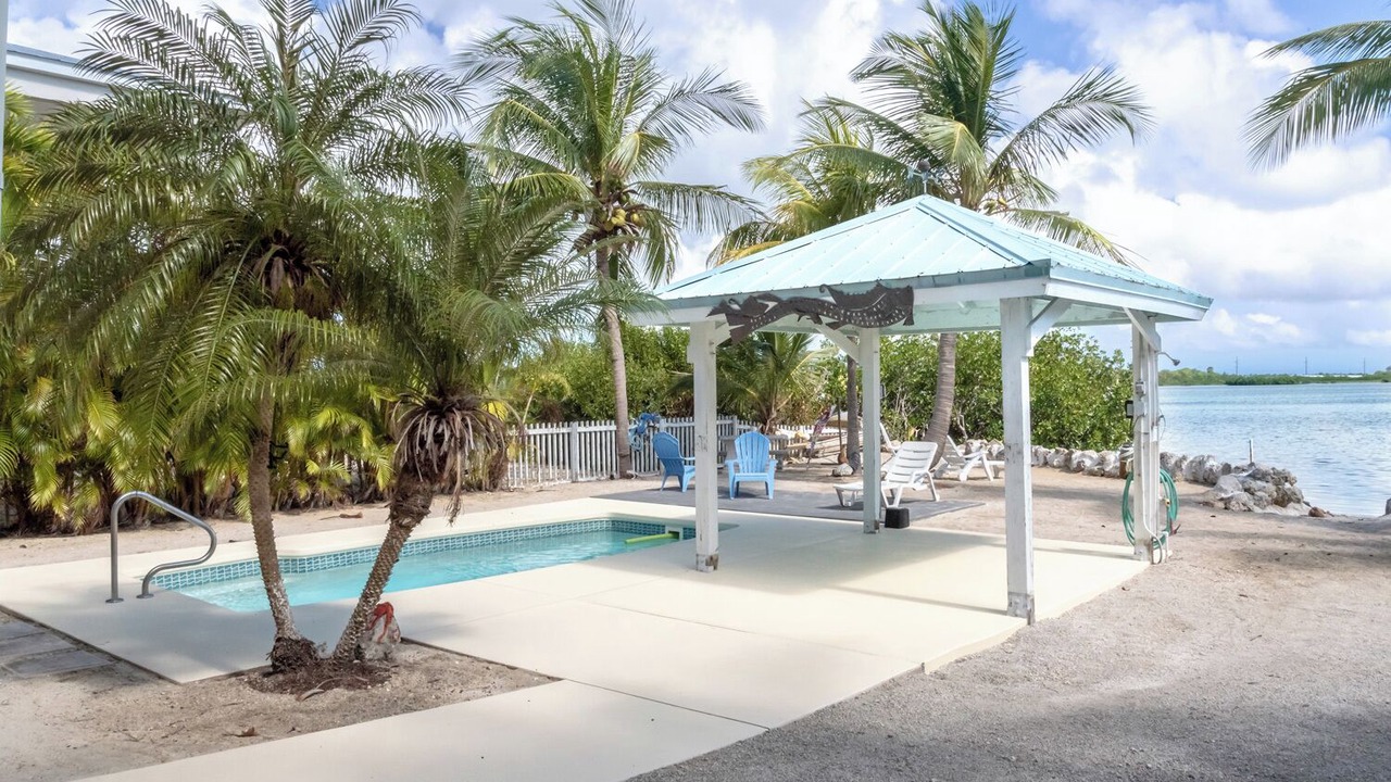 Photo of Outdoor in Breezeswept Beach Estates