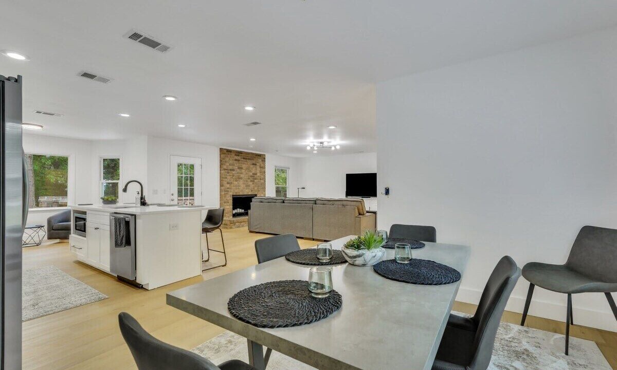 Photo of Livingroom in Statesboro