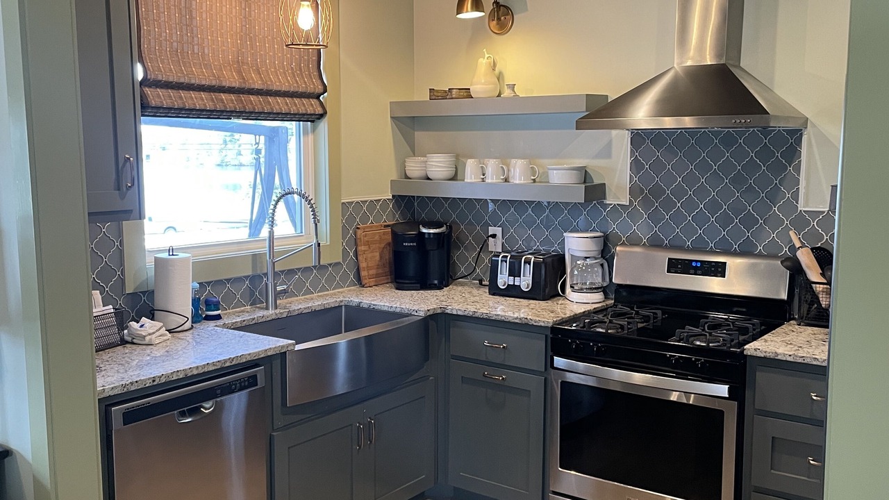 Photo of Kitchen in Guntersville