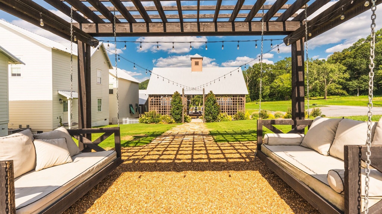 Photo of Patio Balcony in Guntersville