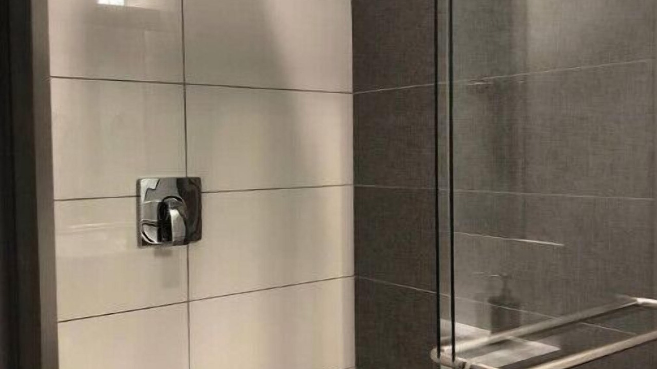 Photo of Bathroom in Oakwood Village