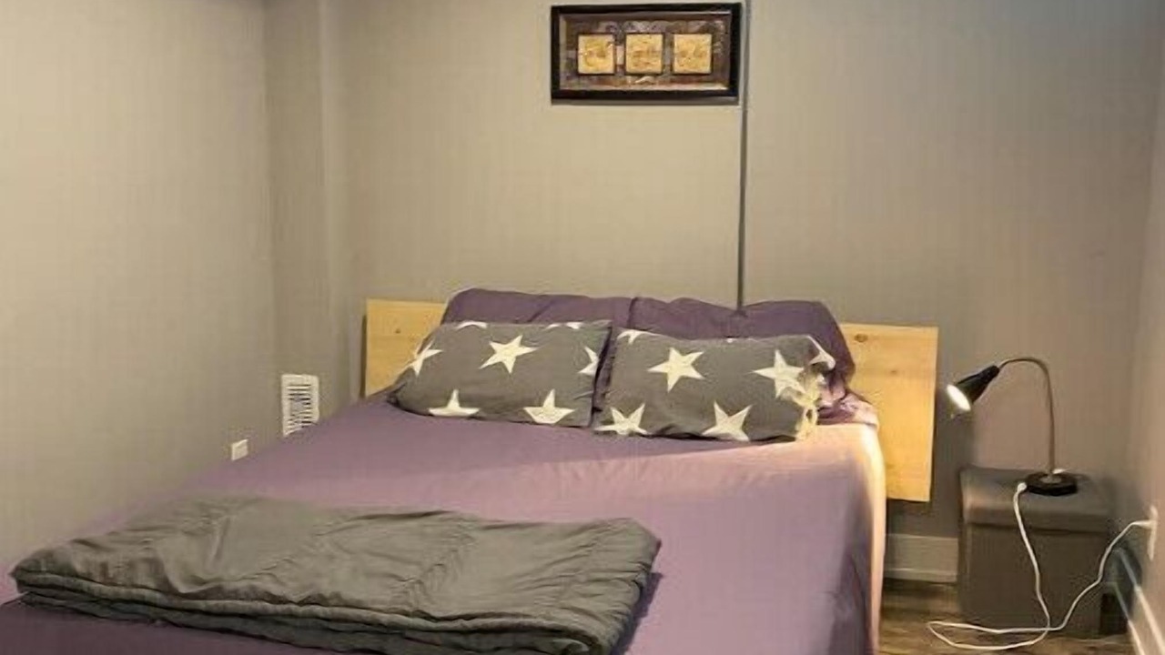 Photo of Bedroom in Oakwood Village
