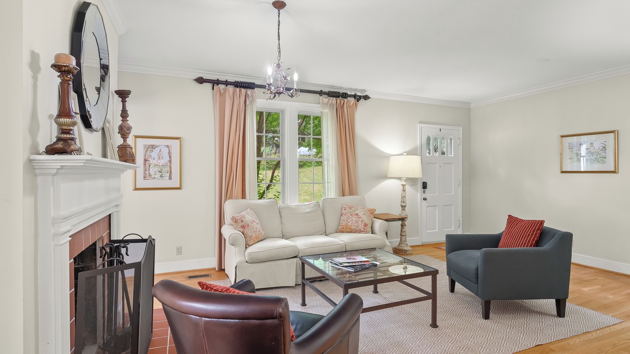 Photo of Livingroom in Nashville