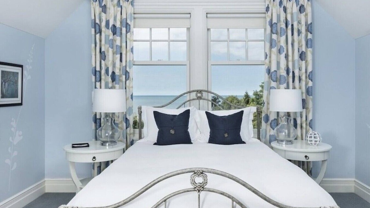 Photo of Bedroom in Grand Beach