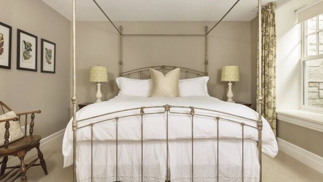 Photo of Bedroom in Grand Beach