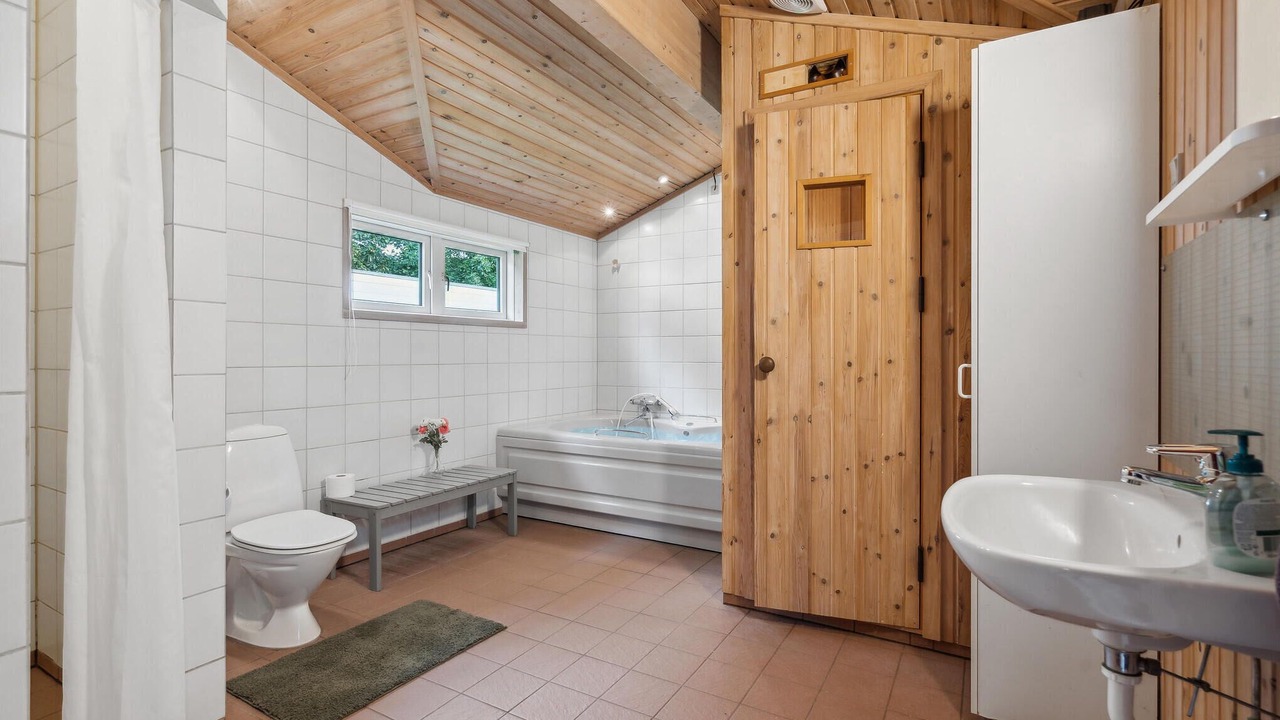 Photo of Bathroom in Skovmose