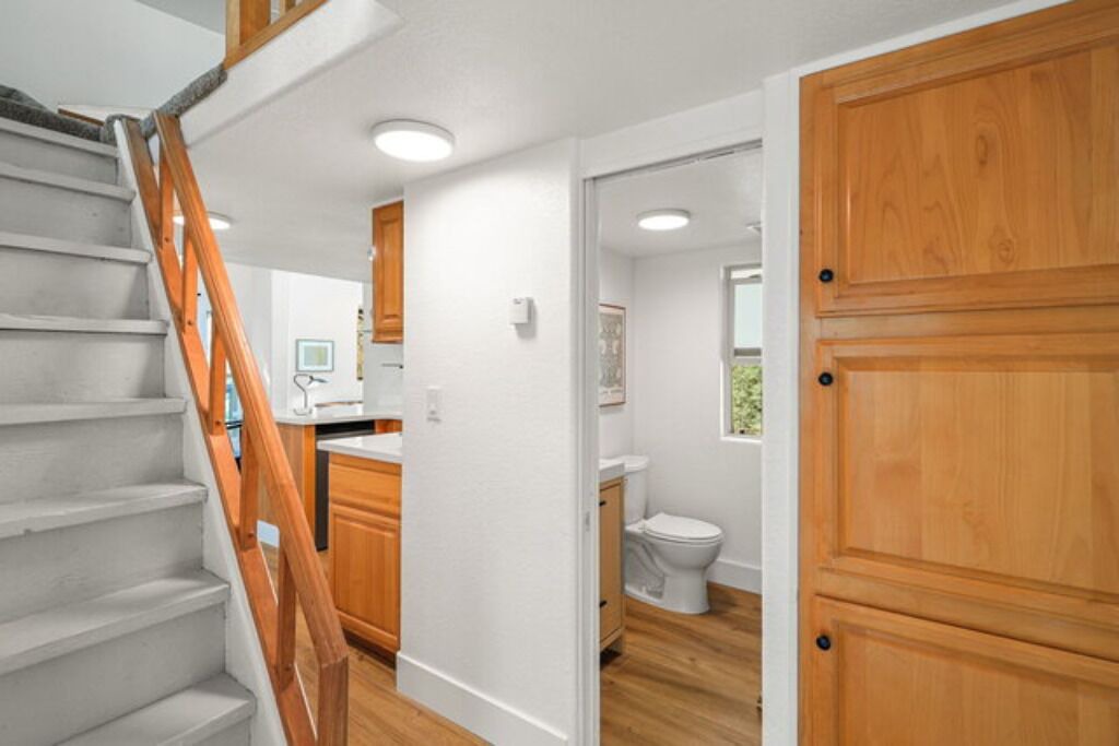 Photo of Others in Dunsmuir