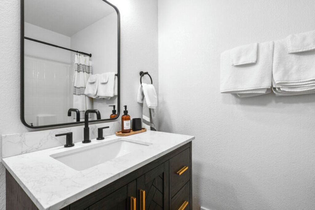 Photo of Others in Dunsmuir