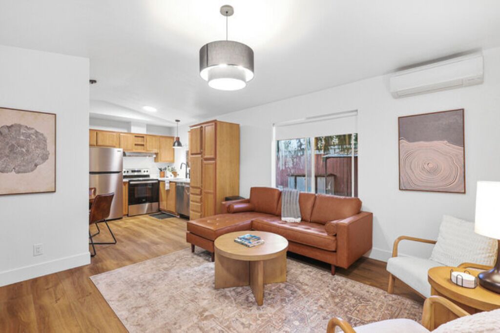 Photo of Others in Dunsmuir