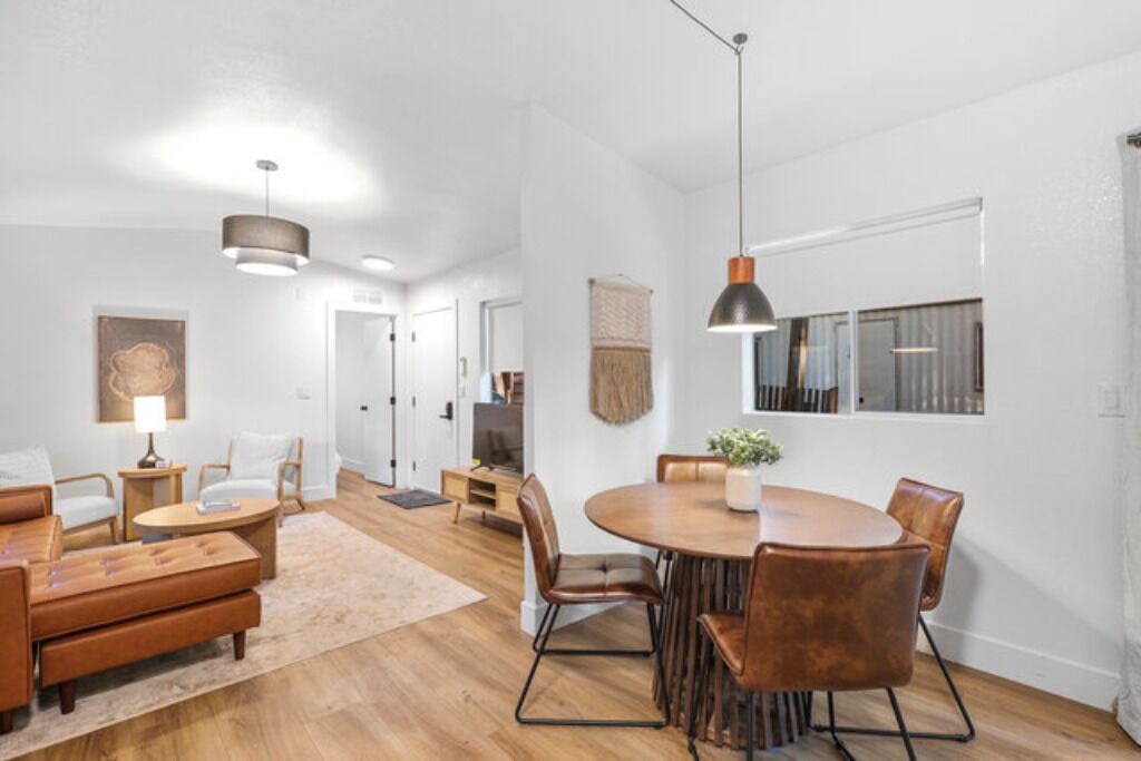 Photo of Others in Dunsmuir