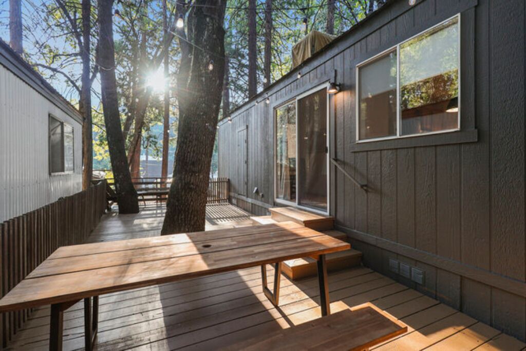 Photo of Others in Dunsmuir