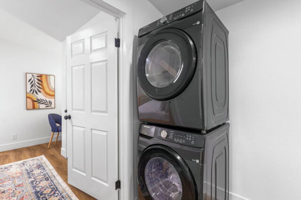 Photo of Others in Dunsmuir