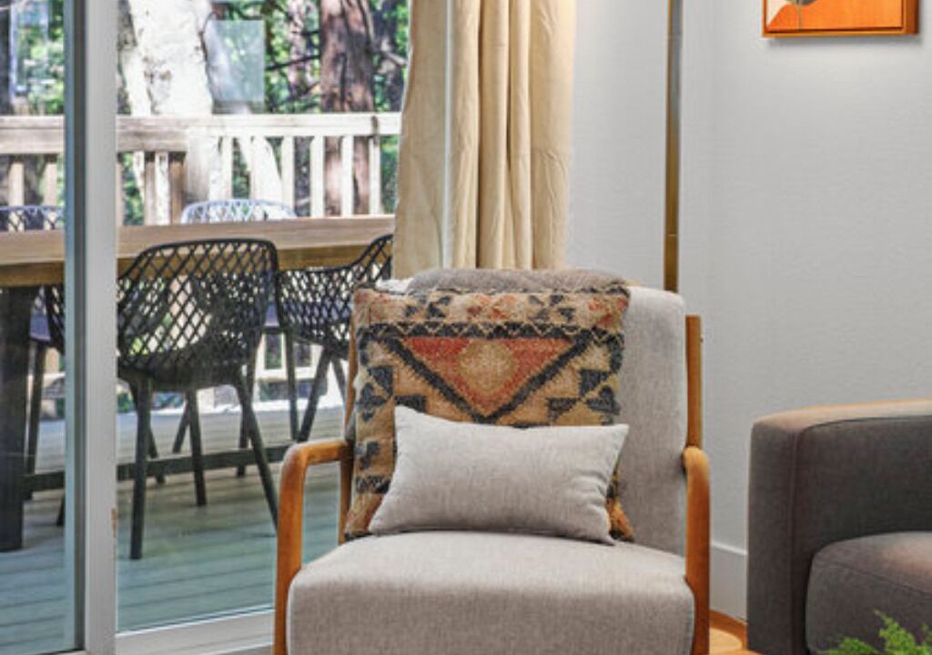 Photo of Others in Dunsmuir