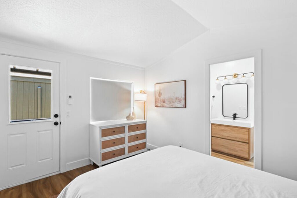 Photo of Others in Dunsmuir