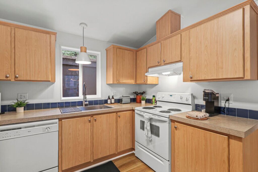 Photo of Others in Dunsmuir