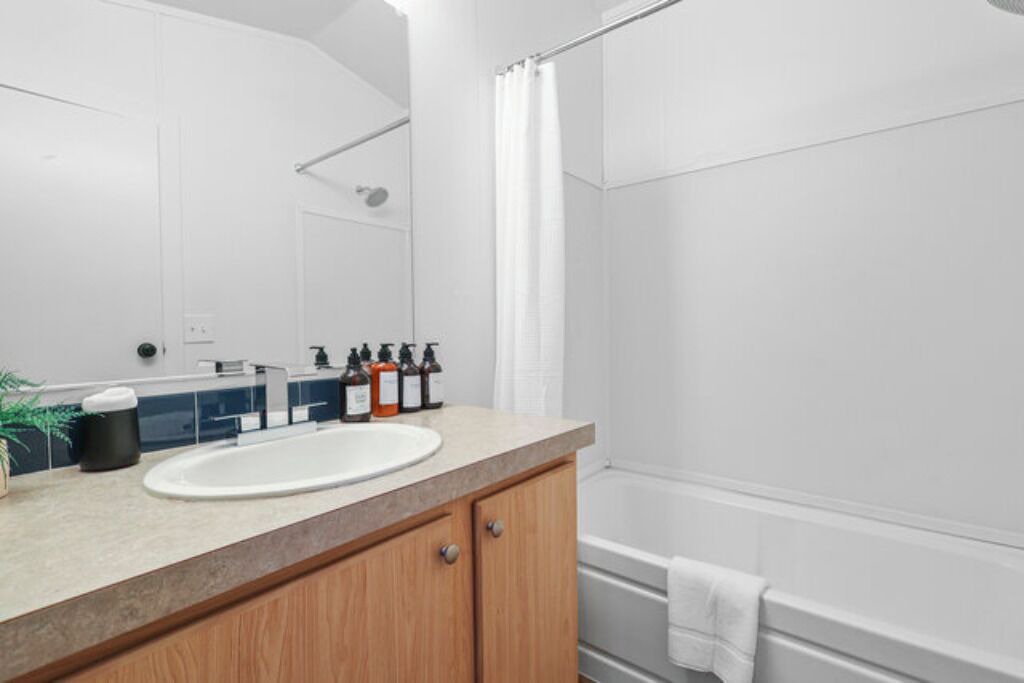 Photo of Others in Dunsmuir