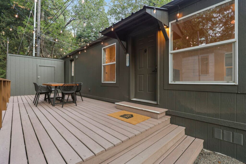 Photo of Others in Dunsmuir