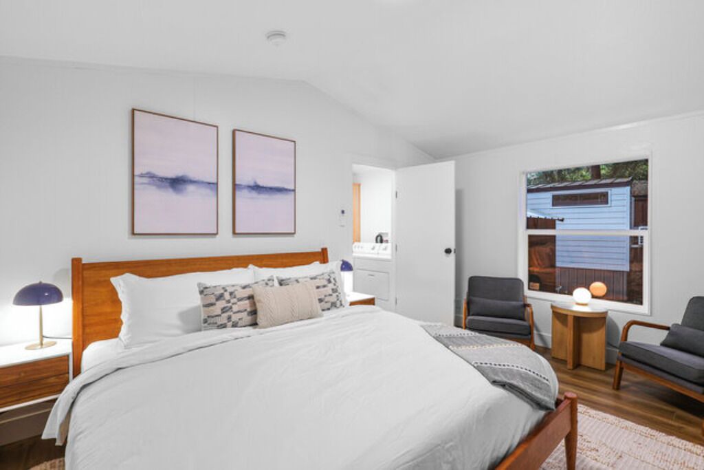 Photo of Others in Dunsmuir