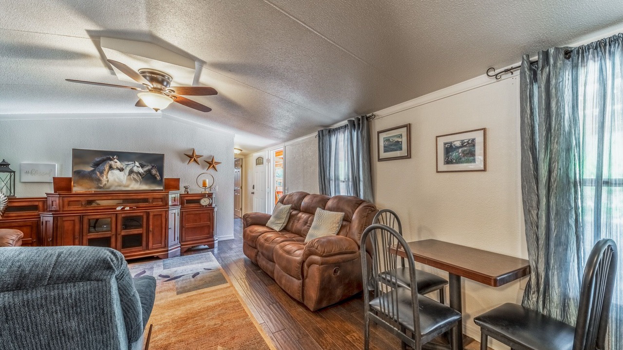 Photo of Livingroom in Alto