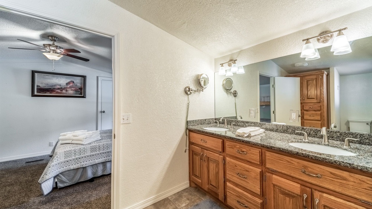 Photo of Bathroom in Alto
