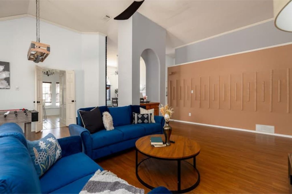 Photo of Livingroom in Flower Mound