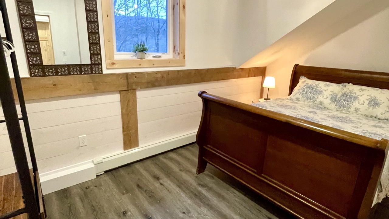 Photo of Bedroom in Ludlow