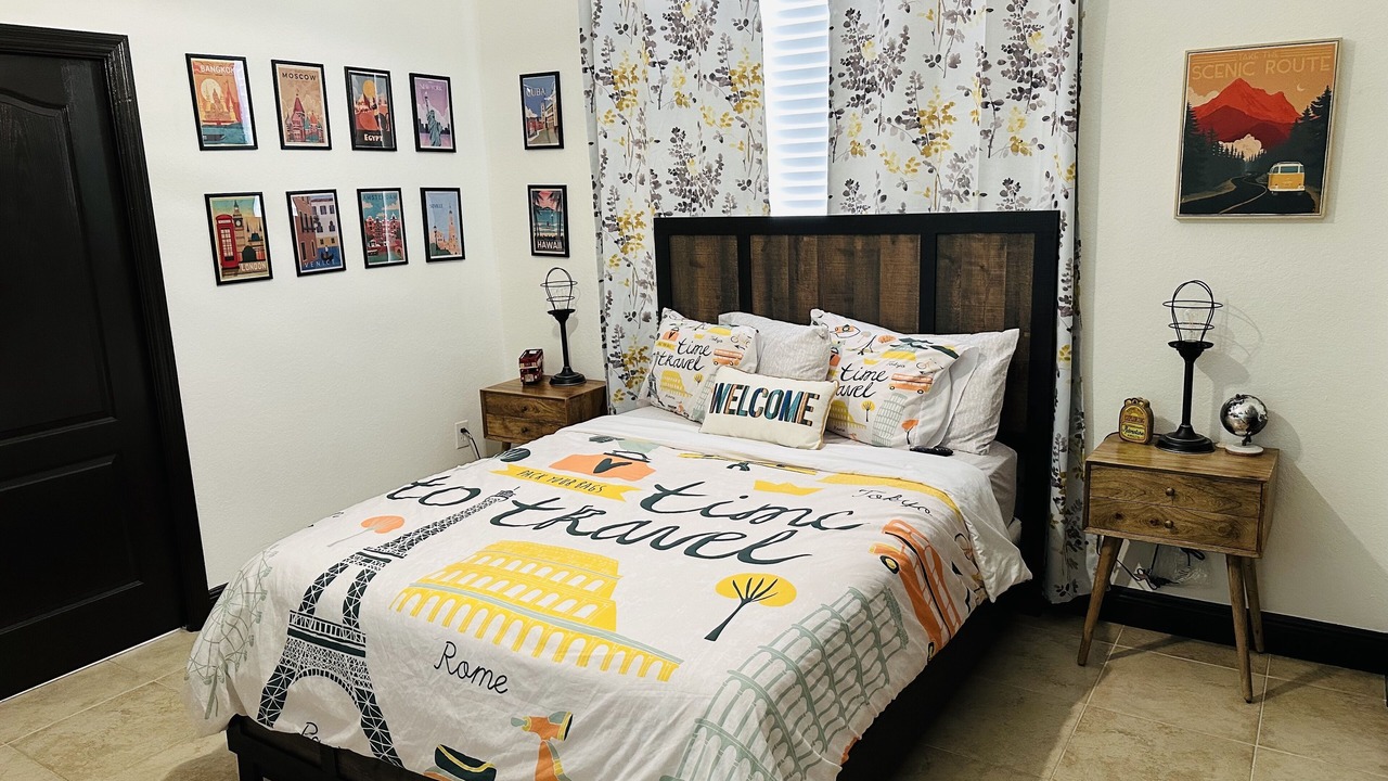 Photo of Bedroom in Tamiami