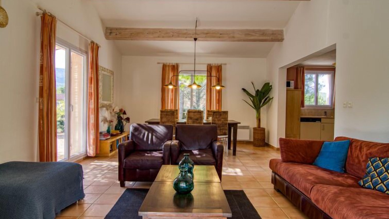 Photo of Livingroom in Nans-les-Pins