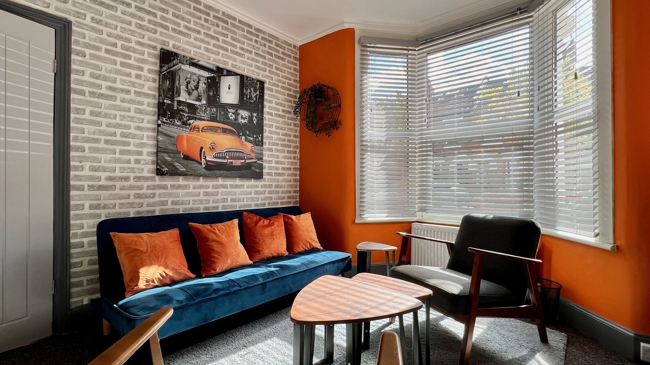 Photo of Livingroom in Higham Hill