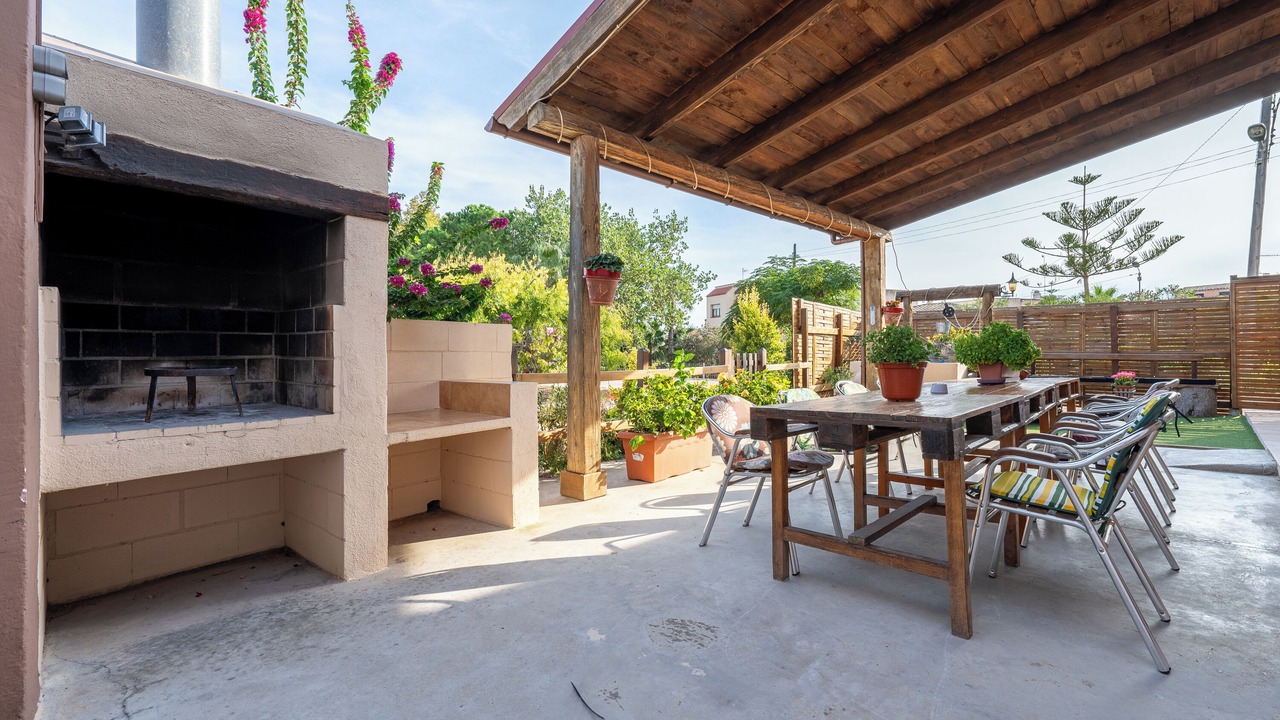 Photo of Outdoor in Camarles