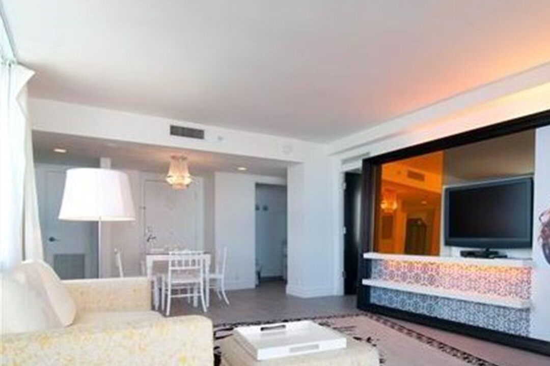 Photo of Livingroom in West Avenue