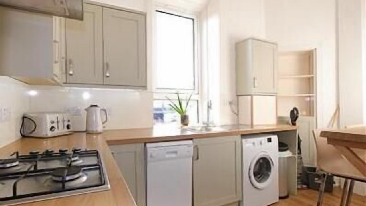 Photo of Others in Helensburgh