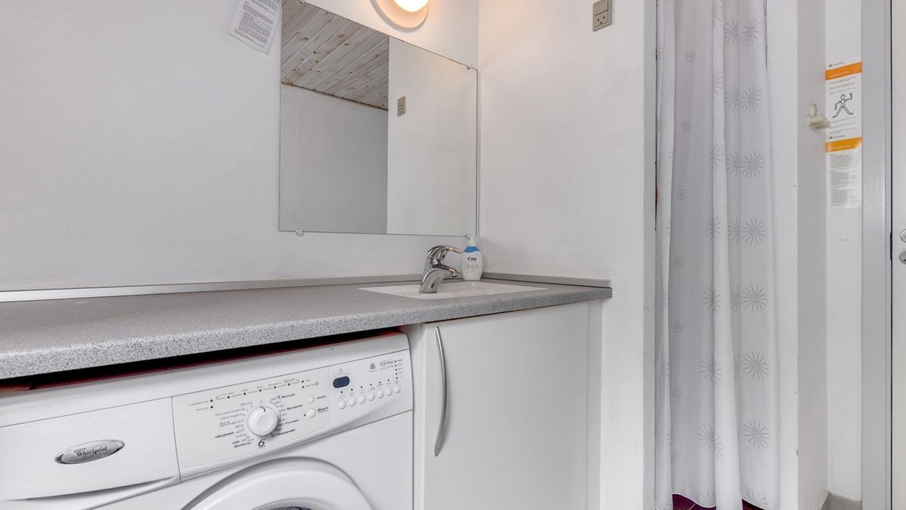 Photo of Bathroom in Henne