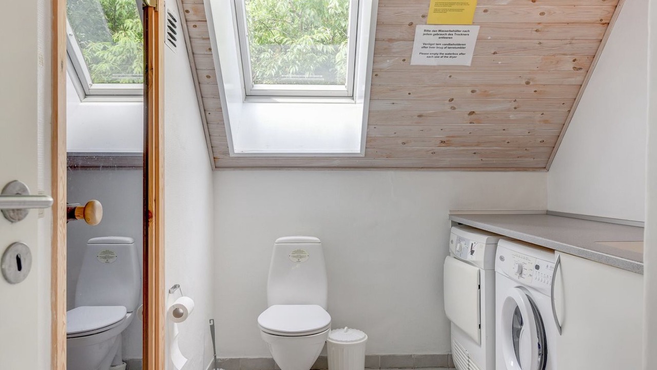 Photo of Bathroom in Henne