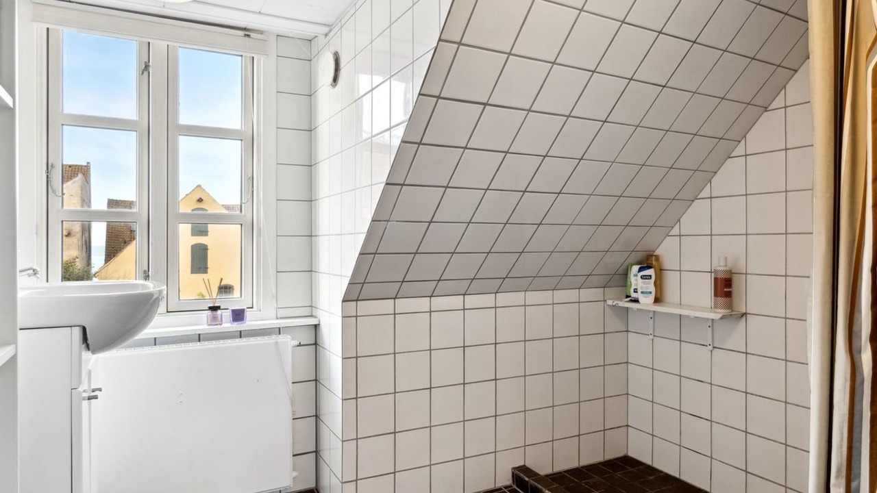 Photo of Bathroom in Faaborg