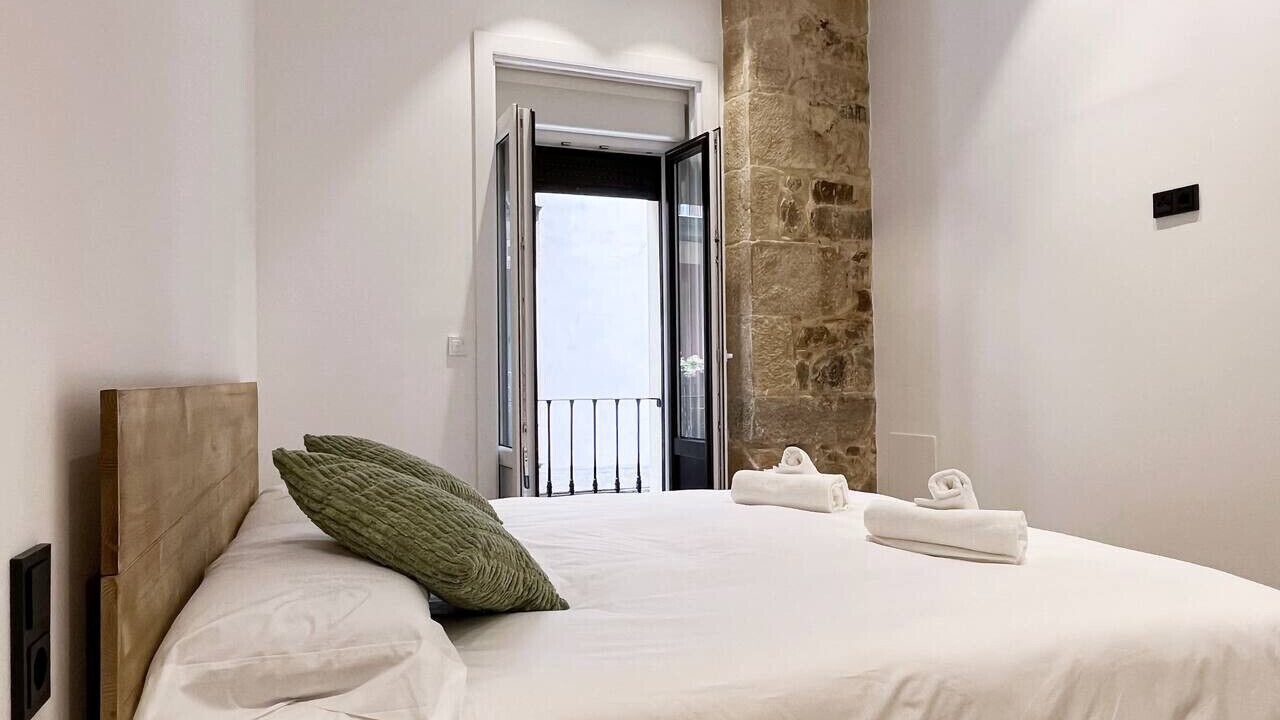 Photo of Bedroom in Bilbao Old Town