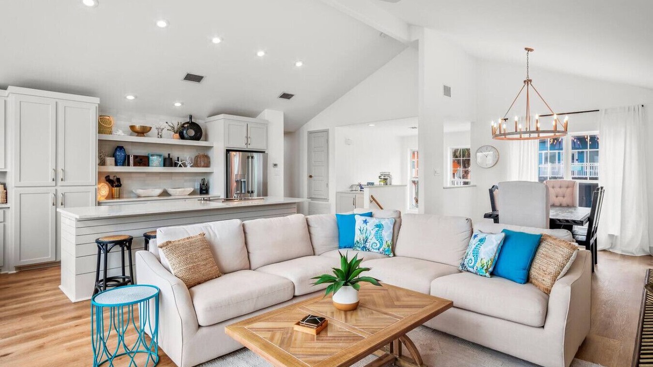 Photo of Bedroom in Sand Point