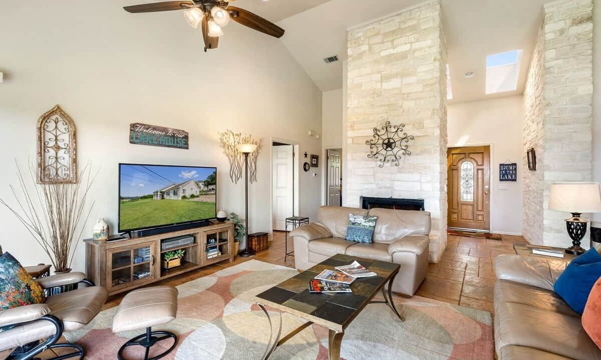 Photo of Livingroom in Briarcliff