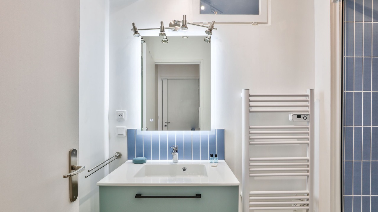 Photo of Bathroom in Centre Ville